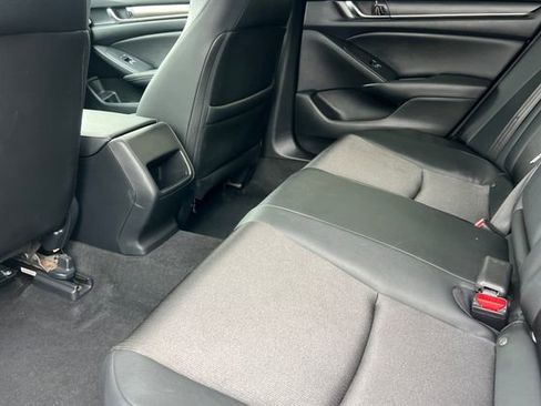 Used 2019 Honda Accord Sport image 14