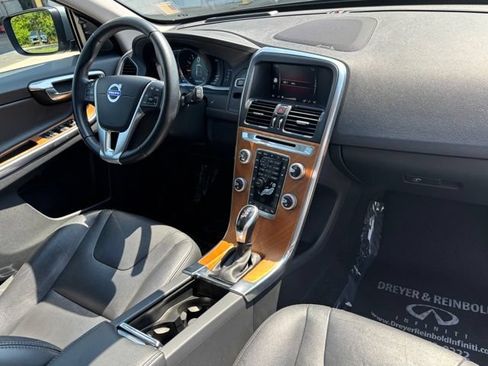 Used 2017 Volvo XC60 T5 Inscription w/ Advanced Package AWD/4WD image 30