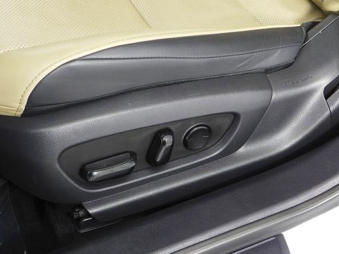 Used 2020 Lexus ES 350 w/ Premium Package FWD image 23