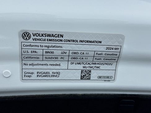 Used 2024 Volkswagen Jetta S image 19