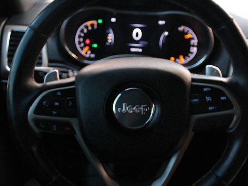 Used 2016 Jeep Grand Cherokee Limited w/ Trailer Tow Group IV image 24