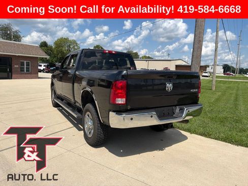 Used 2016 RAM 2500 Tradesman w/ Chrome Appearance Group AWD/4WD image 3