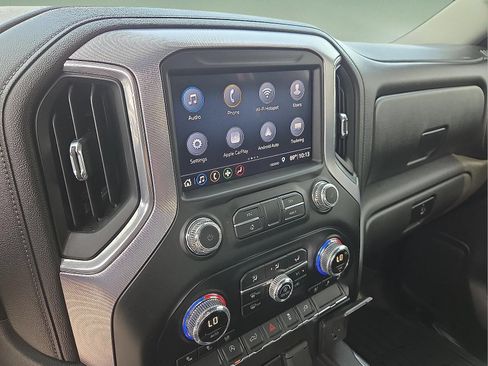 Used 2019 GMC Sierra 1500 SLT w/ SLT Premium Package AWD/4WD image 7