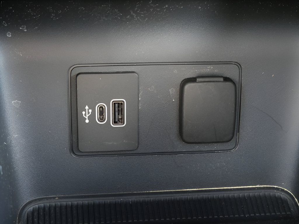 Used 2026 Ford Explorer ST w/ Sun And Sound Package AWD/4WD image 26