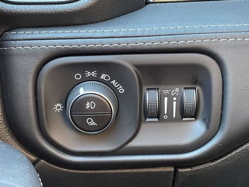 New 2026 RAM 3500 Limited AWD/4WD image 29