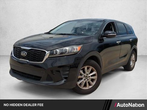 Used 2019 Kia Sorento FWD image 1