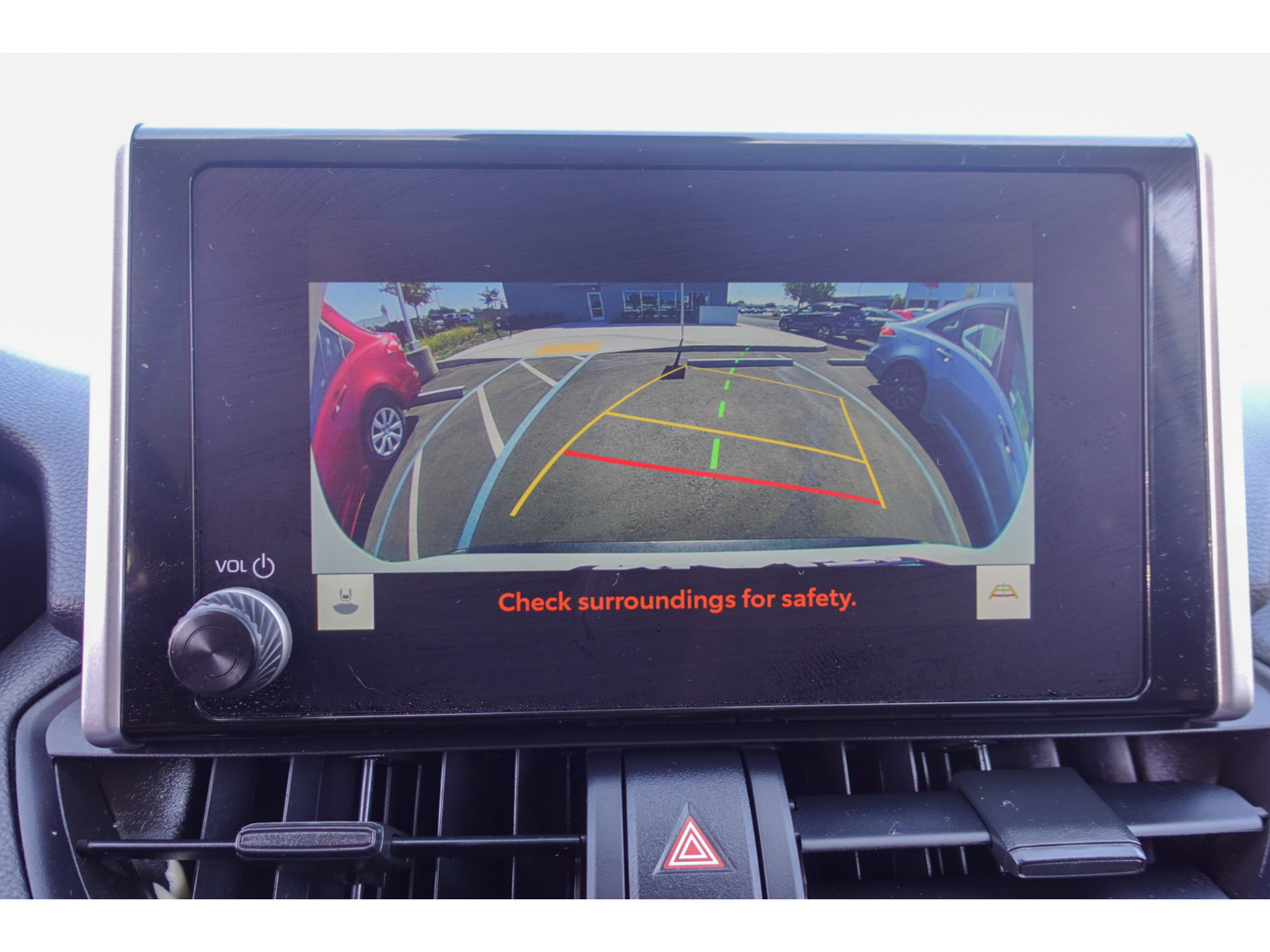 Used 2025 Toyota RAV4 XLE AWD/4WD image 20