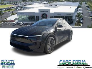 Used 2026 Tesla Model Y Long Range AWD/4WD video 1