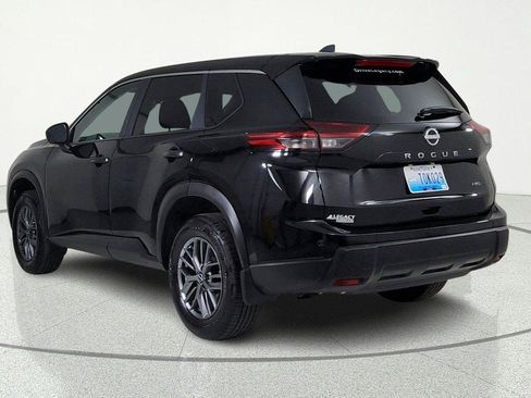 Certified 2026 Nissan Rogue S AWD/4WD image 4