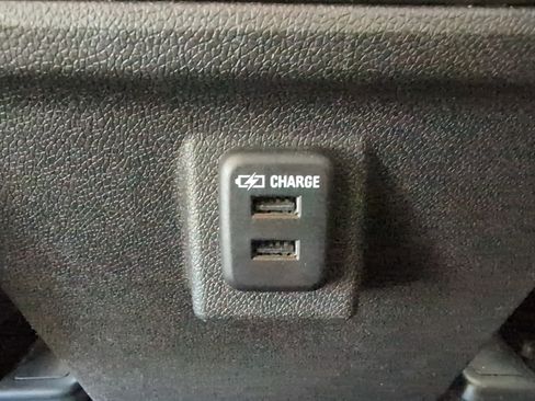 Used 2014 Chevrolet Traverse LT AWD/4WD image 36