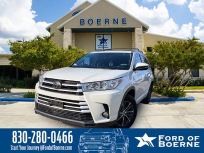 Used 2018 Toyota Highlander XLE