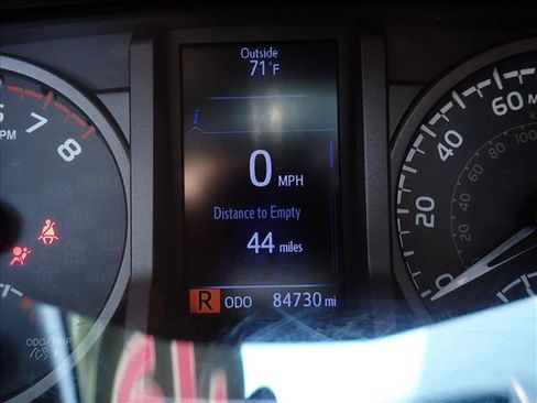 Used 2019 Toyota Tacoma TRD Sport AWD/4WD image 22
