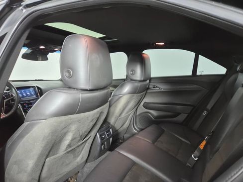 Used 2017 Cadillac ATS V w/ Luxury Package RWD image 23
