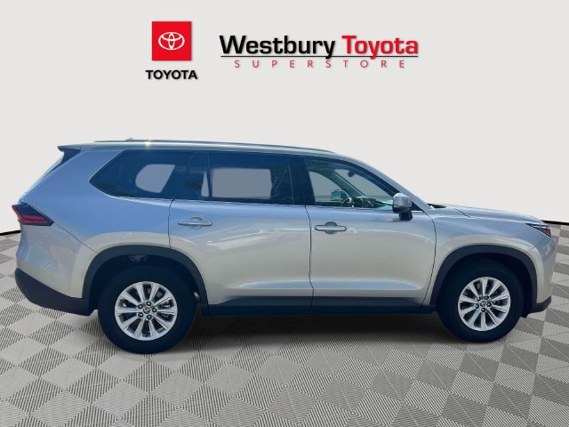 Certified 2025 Toyota Grand Highlander AWD image 5