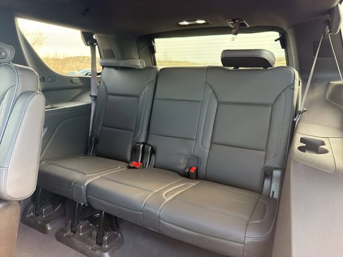 Used 2021 GMC Yukon Denali image 12