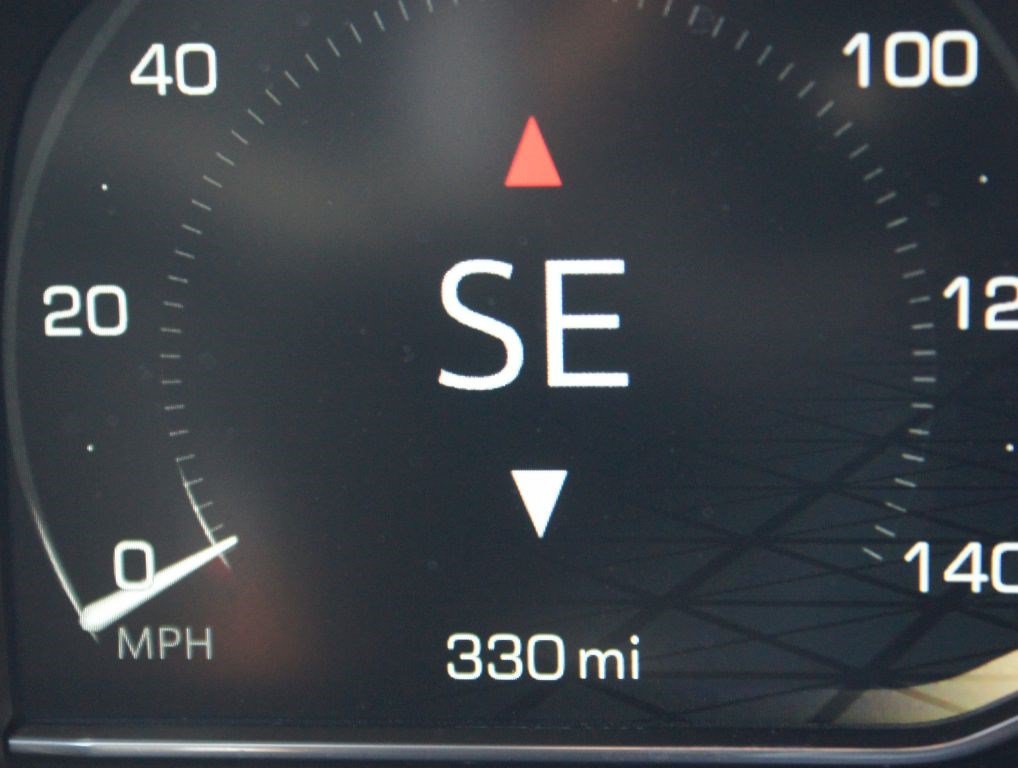 Used 2024 GMC Yukon Denali Ultimate AWD/4WD image 4