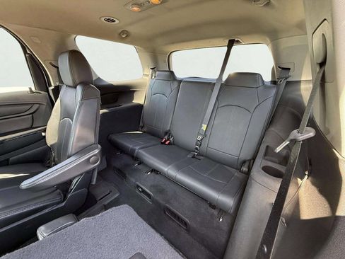 Used 2017 GMC Acadia Limited SLT image 14