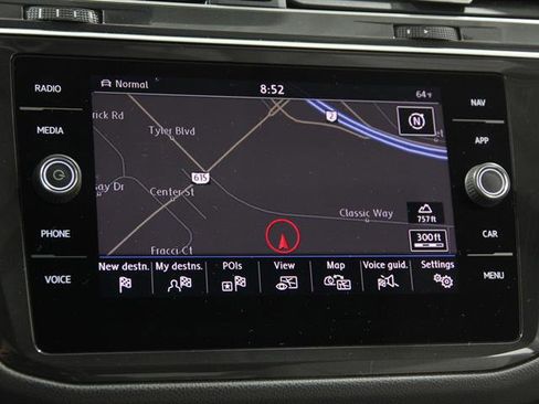 Certified 2019 Volkswagen Tiguan SEL image 10