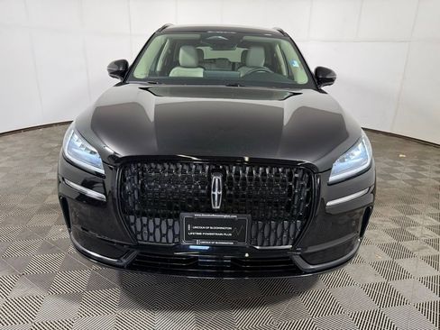 New 2026 Lincoln Corsair Premiere image 8