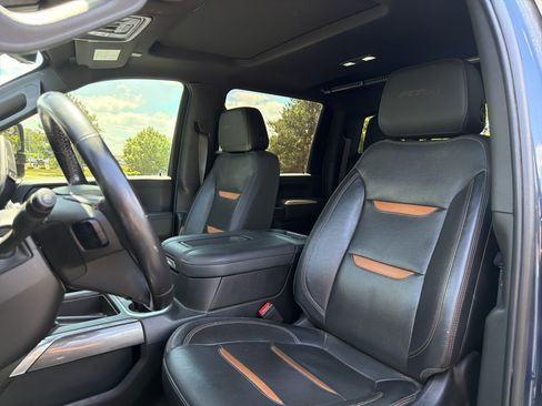 Used 2022 GMC Sierra 2500 AT4 w/ AT4 Premium Plus Package AWD/4WD image 31