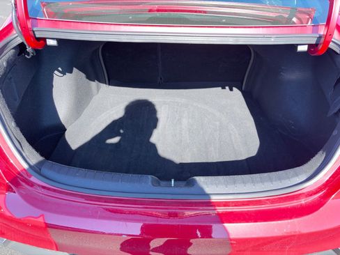 Used 2024 Kia Forte LXS image 9