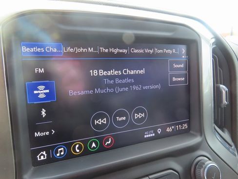 Used 2019 Chevrolet Silverado 1500 LTZ image 22