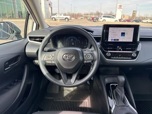 Used 2026 Toyota Corolla LE FWD image 16