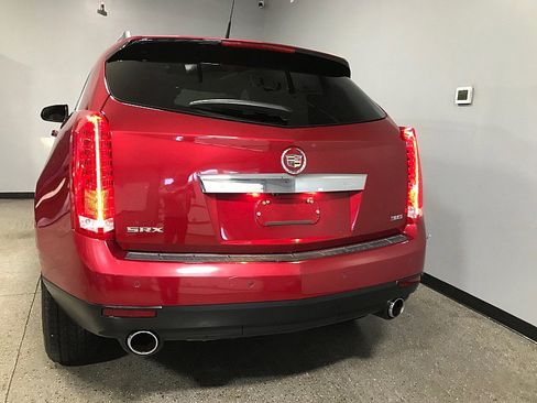 Used 2014 Cadillac SRX Luxury w/ Driver Awareness Package image 4
