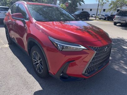 Used 2025 Lexus NX 250 FWD w/ Towing Package (2000 Lbs)
