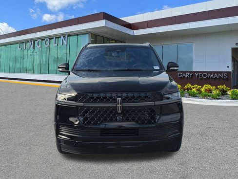 New 2025 Lincoln Navigator L Reserve w/ Jet Appearance Package AWD/4WD image 9