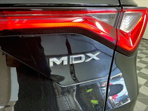 Certified 2023 Acura MDX w/ Technology Package FWD image 24