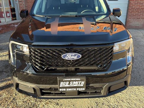 New 2026 Ford Maverick Lariat w/ Black Appearance Package image 26