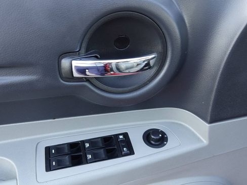 Used 2006 Dodge Magnum R/T w/ Convenience Group II RWD image 65