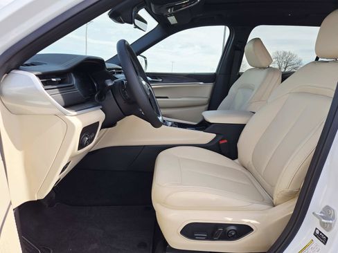 New 2026 Jeep Grand Cherokee L Limited AWD/4WD image 12