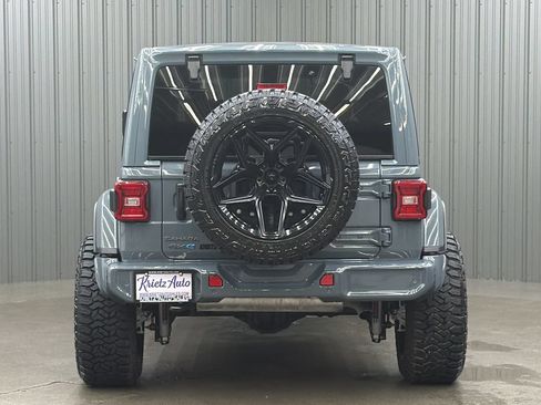 Used 2025 Jeep Wrangler Unlimited Sahara w/ Safety Group AWD/4WD image 4