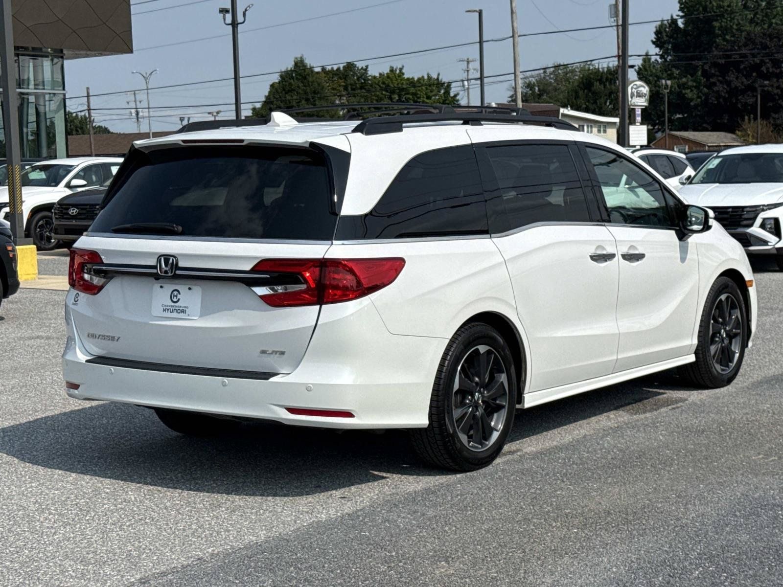 Used 2024 Honda Odyssey Elite image 25