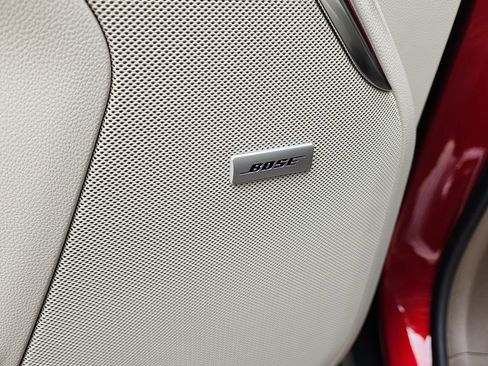 New 2026 GMC Yukon Denali w/ Denali Reserve Package AWD/4WD image 14