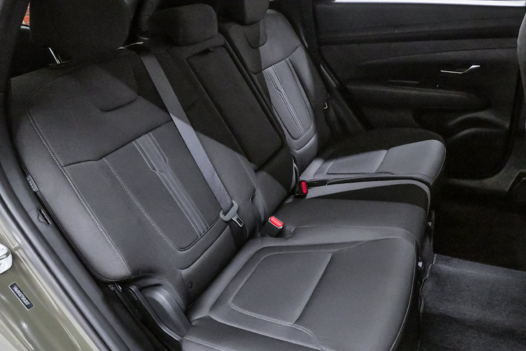 Certified 2025 Hyundai Tucson SEL FWD image 11