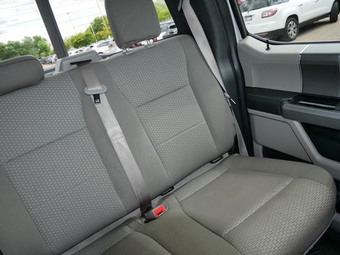 Used 2019 Ford F150 XLT w/ Equipment Group 302A Luxury AWD/4WD image 14