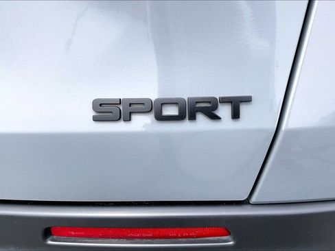 Used 2024 Honda HR-V Sport image 8