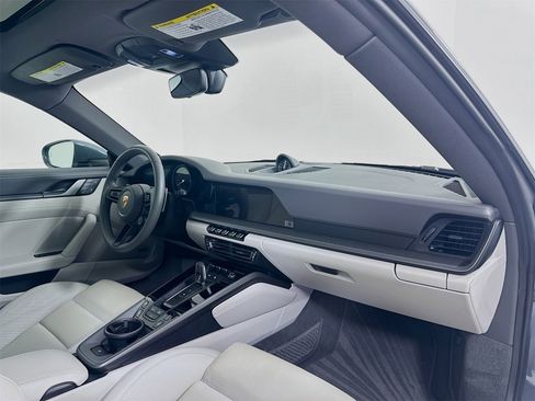 Used 2023 Porsche 911 Carrera 4S image 26