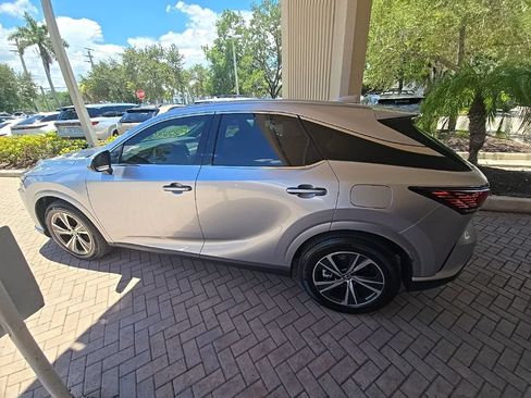 Used 2026 Lexus RX 350 Premium w/ Convenience Package FWD image 10
