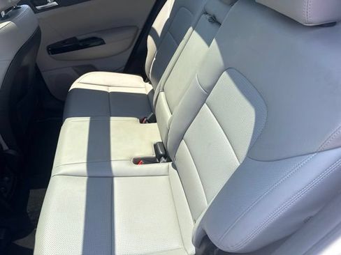 Used 2020 Kia Sportage S w/ Option Group 020 FWD image 21