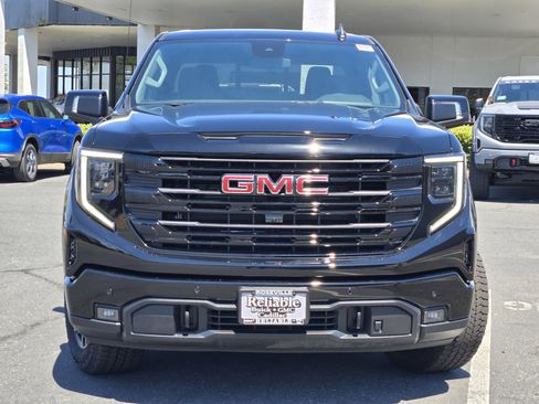 New 2026 GMC Sierra 1500 Elevation w/ Elevation Premium Package AWD/4WD image 2