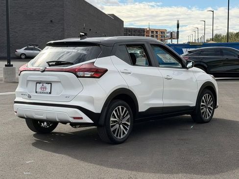 Certified 2023 Nissan Kicks SV image 6