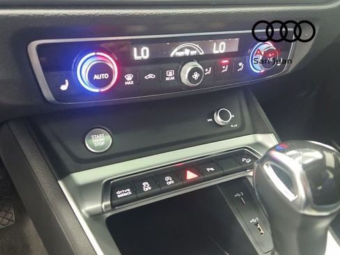 Used 2020 Audi Q3 2.0T Premium w/ Convenience Package image 28