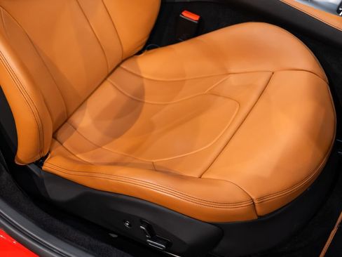 Certified 2020 Ferrari Portofino RWD image 53