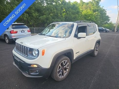 Used 2015 Jeep Renegade Latitude AWD/4WD image 8