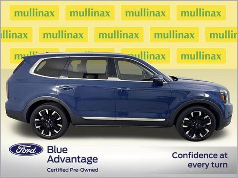 Used 2024 Kia Telluride SX Prestige AWD/4WD image 2