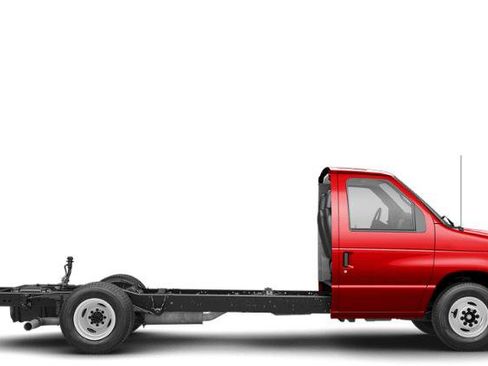 New 2026 Ford E-450 and Econoline 450 Super Duty w/ Power Equipment Group image 2